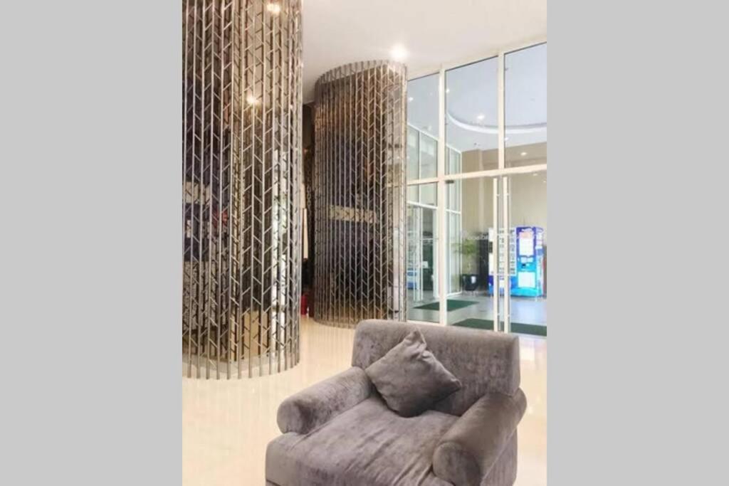1 Bedroom Apartment Near Central Park Mall Τζακάρτα Εξωτερικό φωτογραφία
