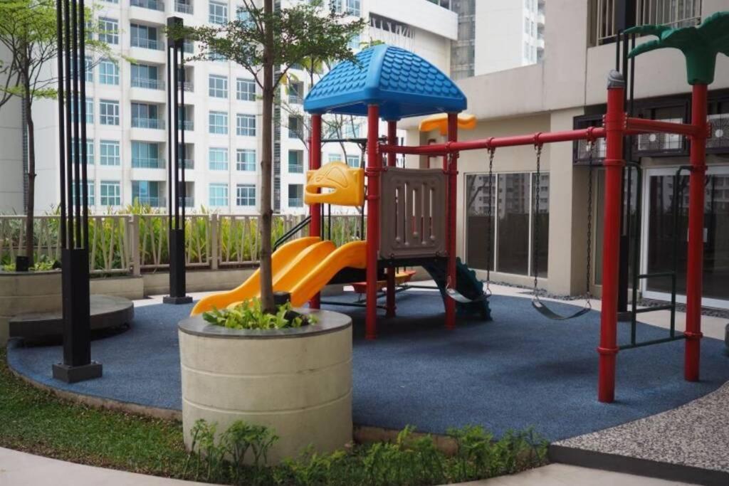 1 Bedroom Apartment Near Central Park Mall Τζακάρτα Εξωτερικό φωτογραφία