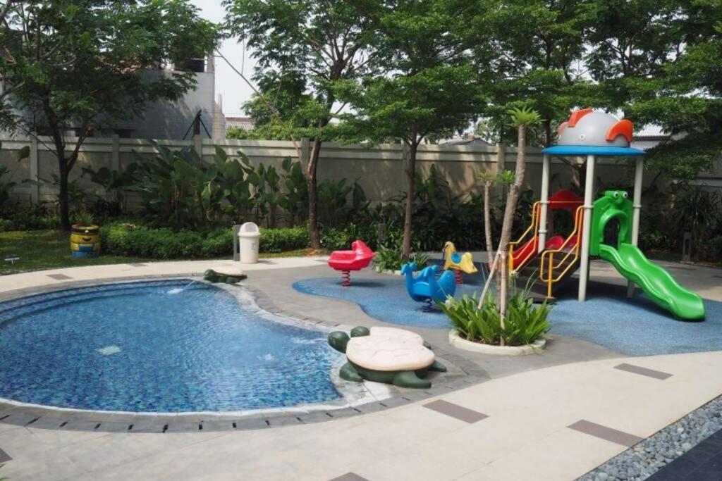 1 Bedroom Apartment Near Central Park Mall Τζακάρτα Εξωτερικό φωτογραφία